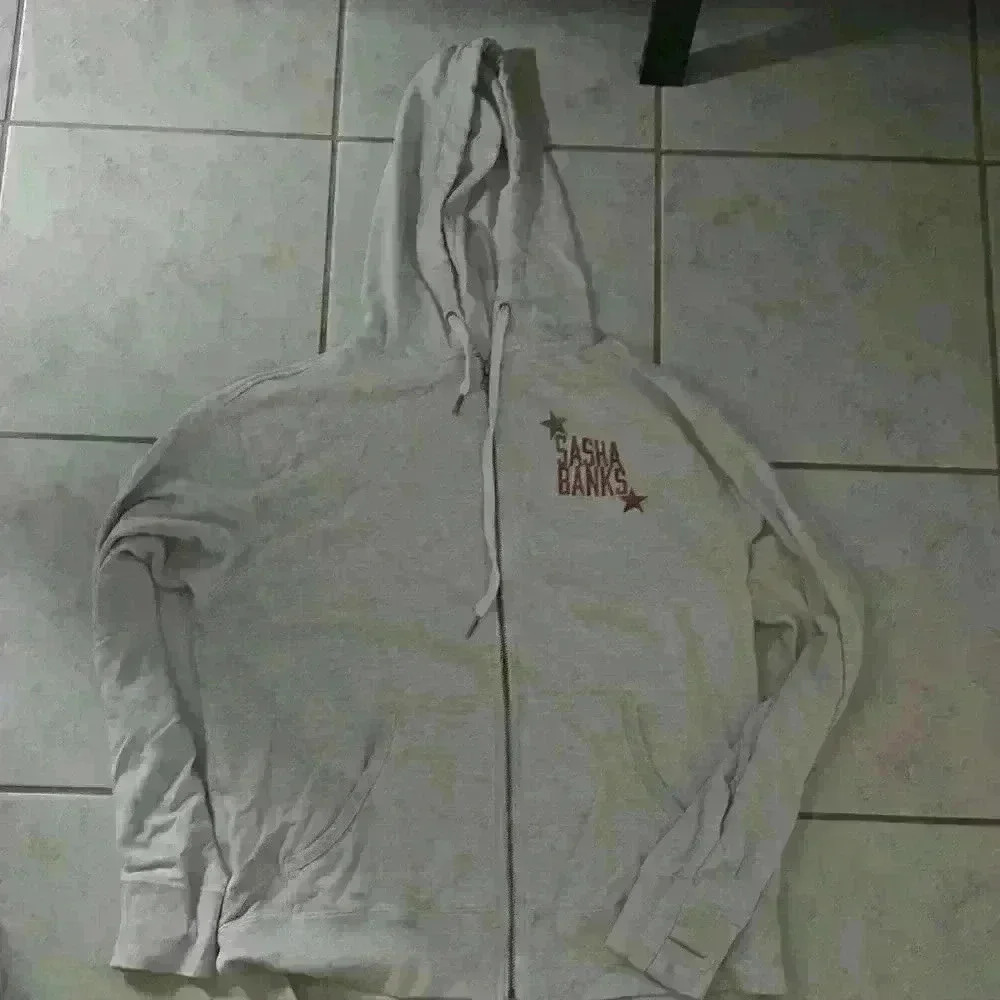 🌻WWE Sasha Banks hoodie THE LEGIT BOSS💪🏻❤️